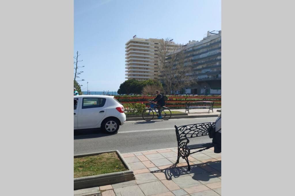 Los Boliches 150 M De La Playa Fuengirola Bagian luar foto